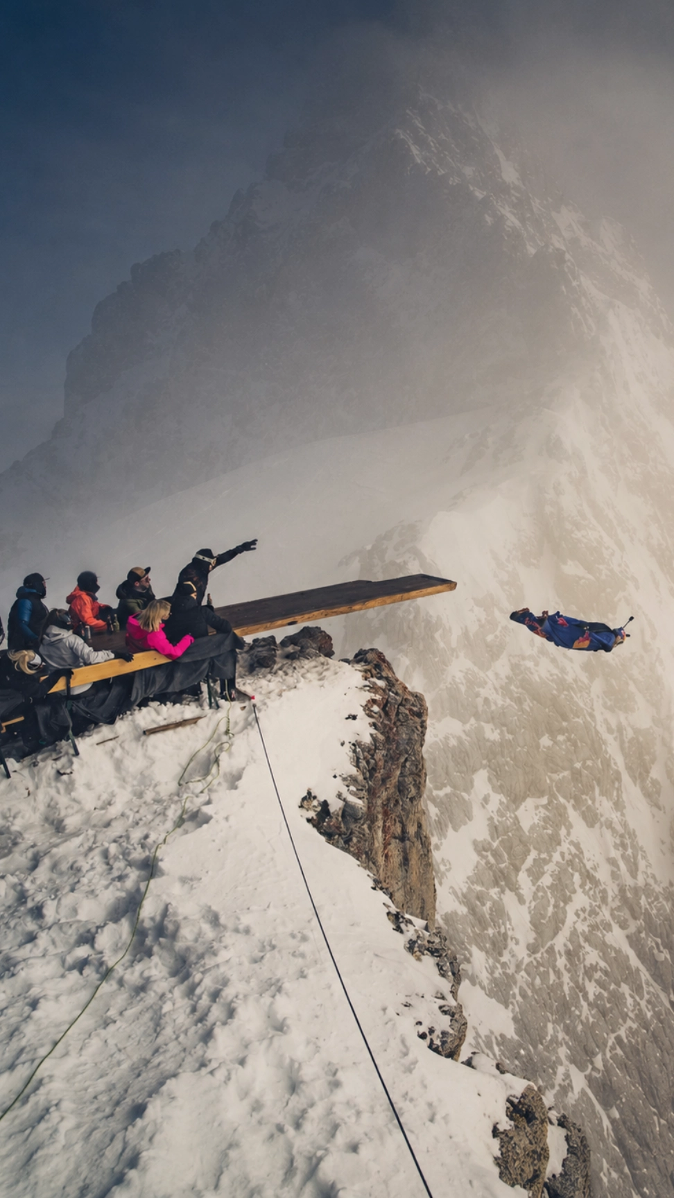 dreikant-passiontour-marco waltenspiel dachstein wingsuit